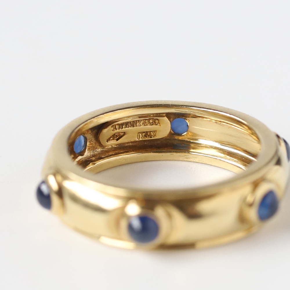 【VINTAGE】TIFFANY&Co.<br>18k Gold Cabochon Sapphire Ring