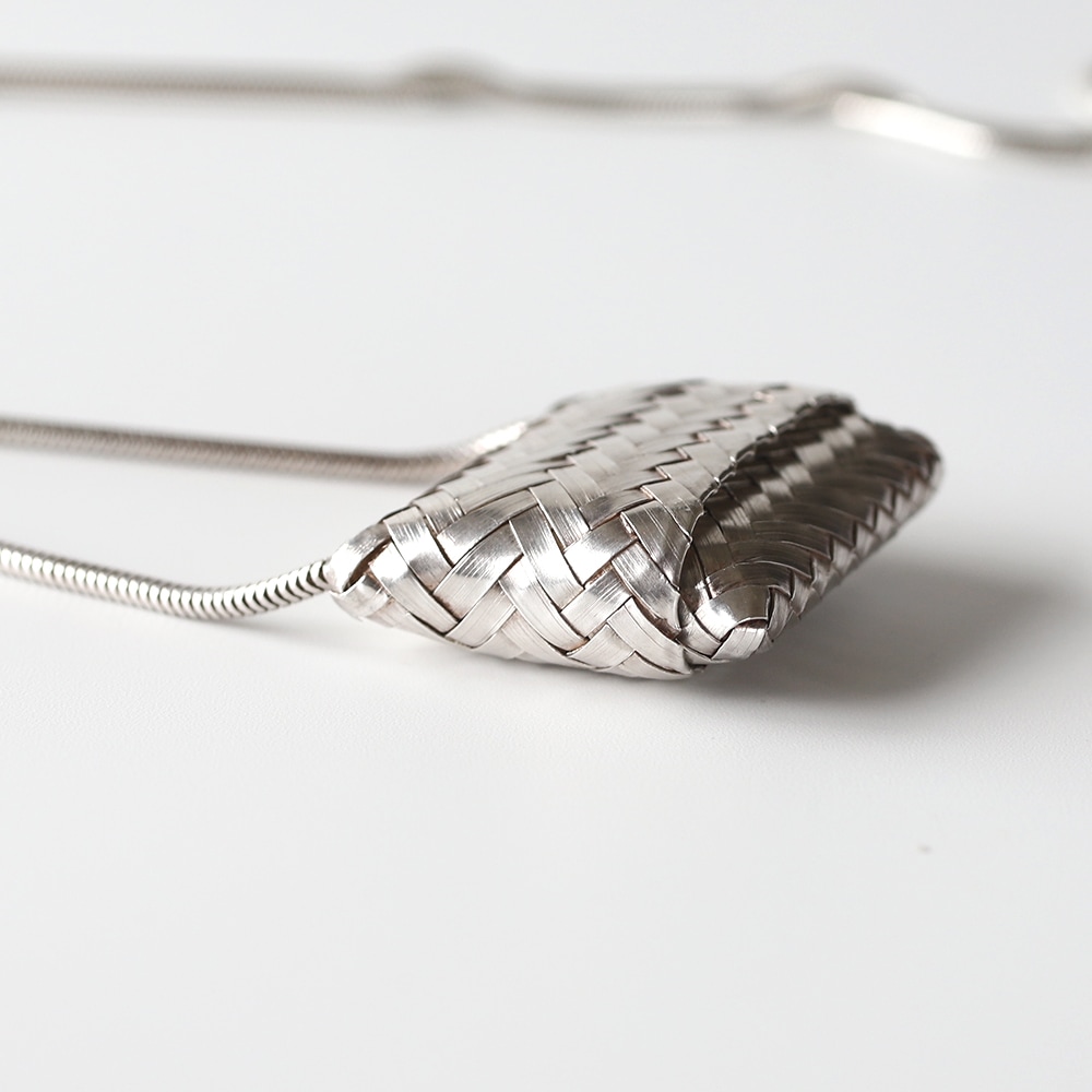 【VINATGE】TIFFANY&Co. Small Basket Necklace