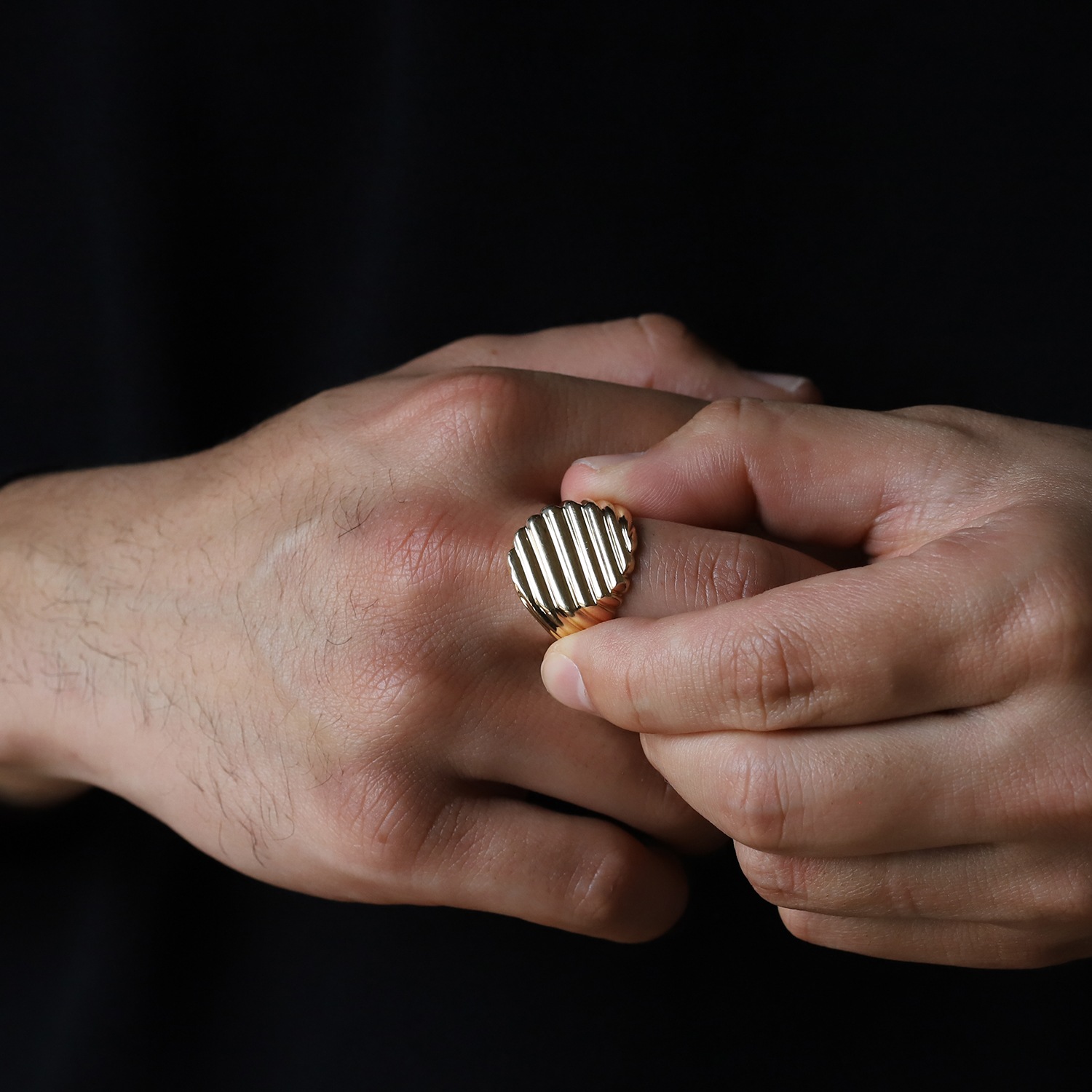 【VINTAGE】TIFFANY&Co. 14k Gold Ribbed Signet Ring