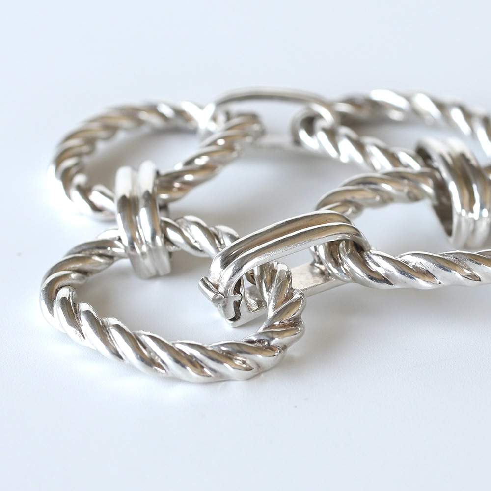 【1980s】TIFFANY&Co. Oval Link Bracelet Made in France