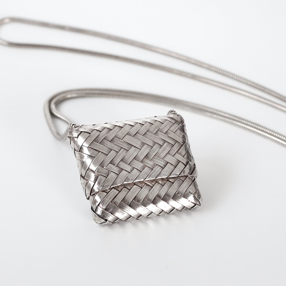 【VINATGE】TIFFANY&Co. Small Basket Necklace