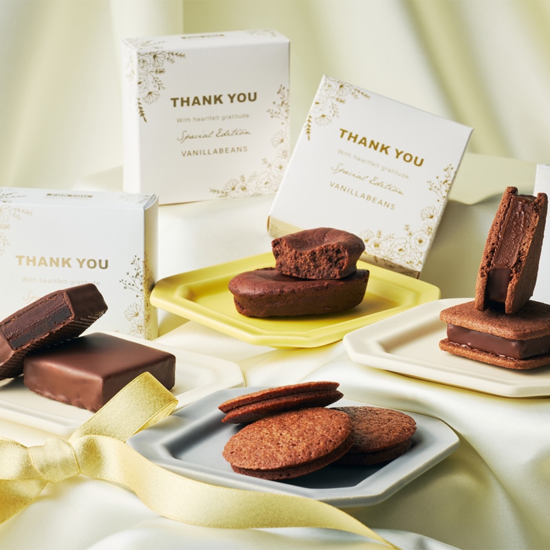 生チョコレートのクッキーサンド「ショーコラ」