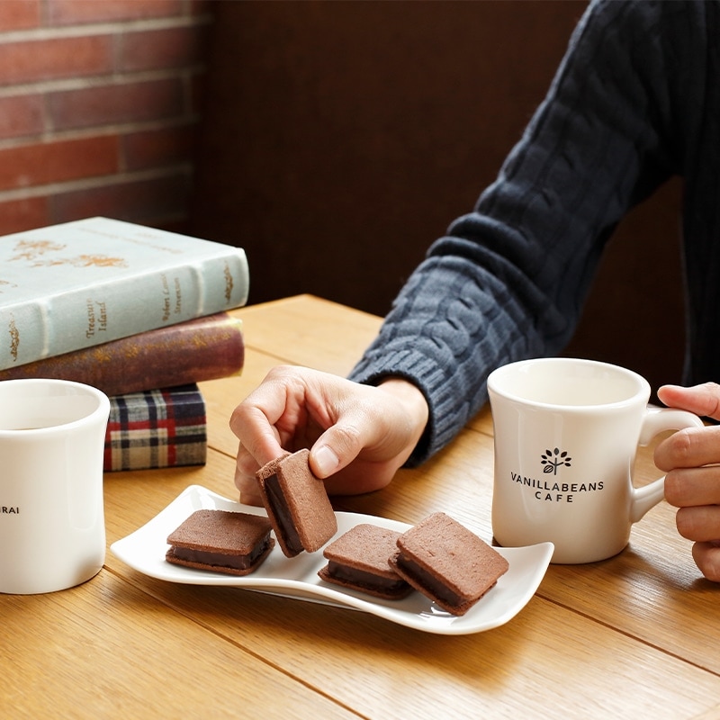ヨコハマ買い出し紀行 カフェアルファ　コーヒーカップセット他 漫画 ヨコハマ買い出し紀行 cafe Alpha カップ&ソーサー - メルカリ