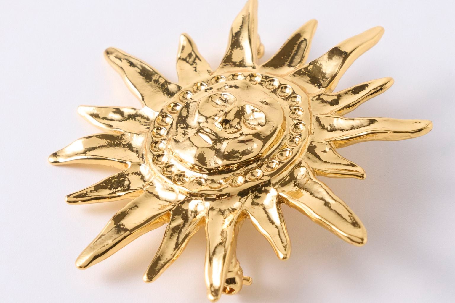 アイテム,ブローチ | セシル・エ・ジャンヌ オンラインショップ