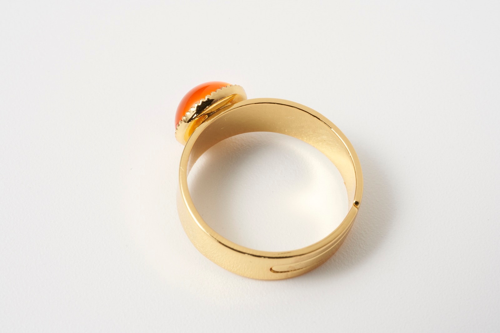 旧★レジンリング　指輪　ベージュ　オレンジ　イエロー　ゴールド　サイズフリー 旧☆レジンリング 指輪 ベージュ オレンジ イエロー ゴールド