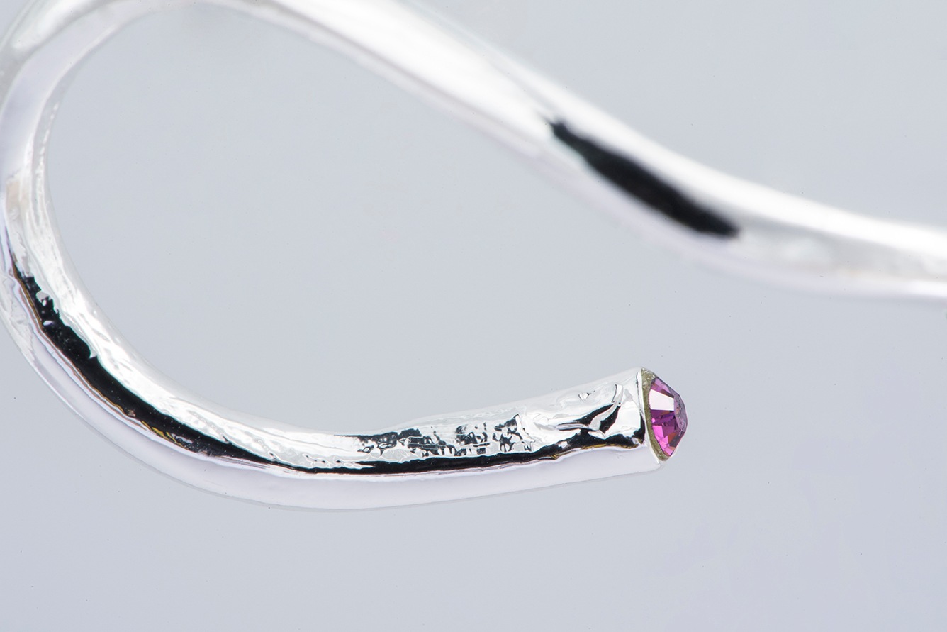 シルバー ツイストデザイン ピアス シルバー]タイニーツイストピアス