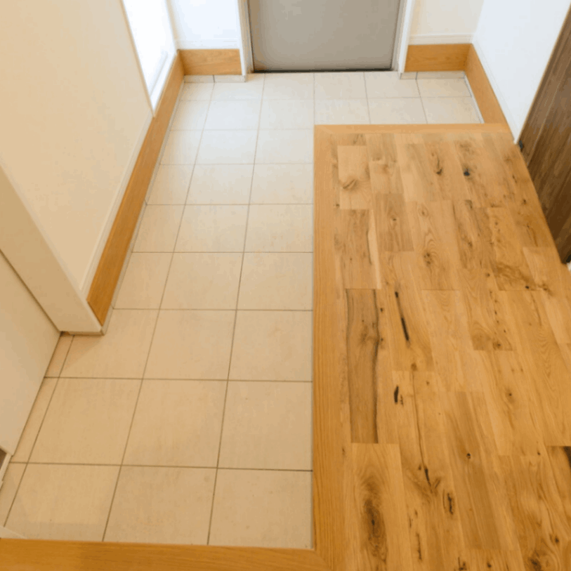 おしゃれでちょっとこだわりの床材,タイル,外床(グリップ）,300角が