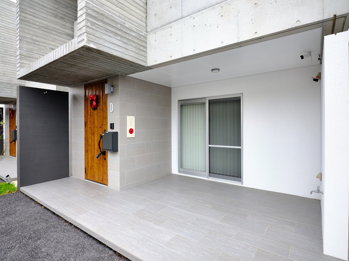 床材,タイル,外床(グリップ）,600x300mm｜DIY・リフォーム建材専門店