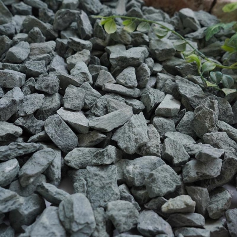 グラーヴァシリーズ グラベルストーン15-25mm グリーン ラフ 20kg