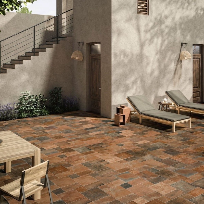 ミラン 300角 外床 全色 ケース（14枚入）