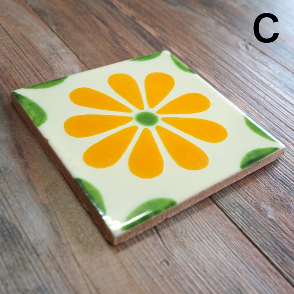 おしゃれでちょっとこだわりの壁材,タイル,100角タイルが見つかる