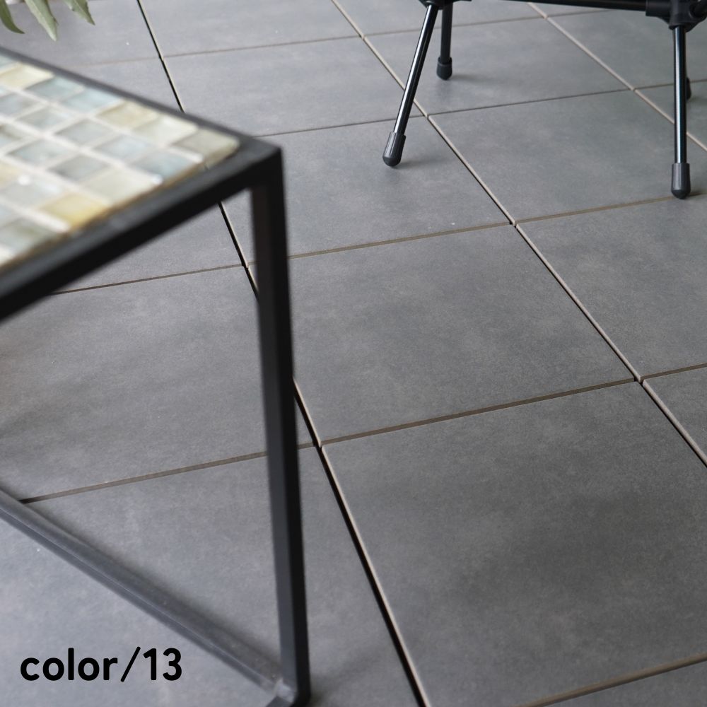 ジョイントデッキ磁器質タイル300角