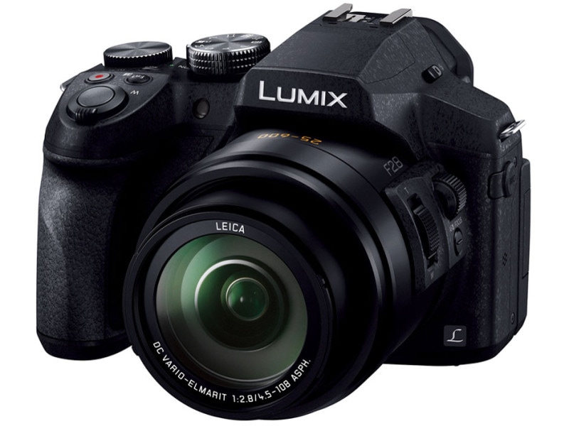 �ѥʥ��˥å�(Panasonic)�ǥ����륫��� LUMIX DMC-FZ300���ʡ�¨Ǽ