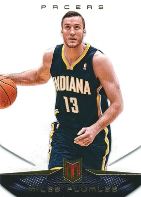 マイルス・プラムリー NBAカード Miles Plumlee 12/13 Panini Momentum Force 20/25