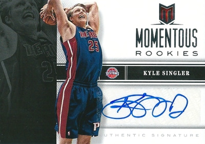 カイル・シングラー NBAカード Kyle Singler 12/13 Panini Momentum Momentous Rookies Autographs