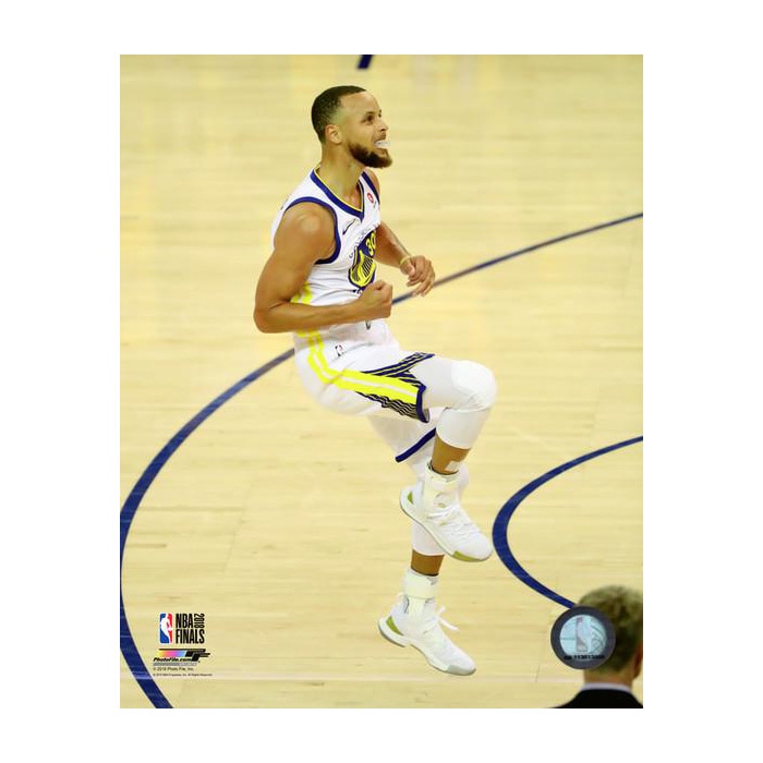 ステフィン・カリー 2018 NBA ファイナル ゲーム 1 8x10 フォト ゴールデンステート・ウォリアーズ フォトファイル