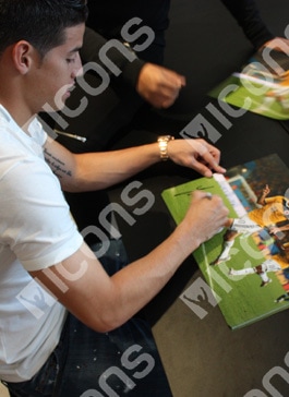 ハメス・ロドリゲス 2014 W杯 コロンビア代表 直筆サイン入りフォト