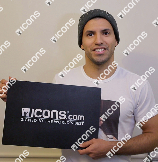 証明書付き　セルヒオ・アグエロ 　マンチェスター・シティ　 直筆サイン入りフォト セルヒオ・アグエロ 直筆サイン入りユニフォーム(マンチェスター