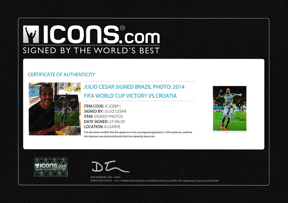 ジュリオ・セザル 直筆サイン入りフォト ブラジル代表 2014 FIFA