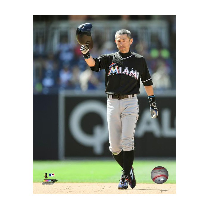 イチロー 4257本安打記念 8x10 フォト マイアミ・マーリンズ フォト