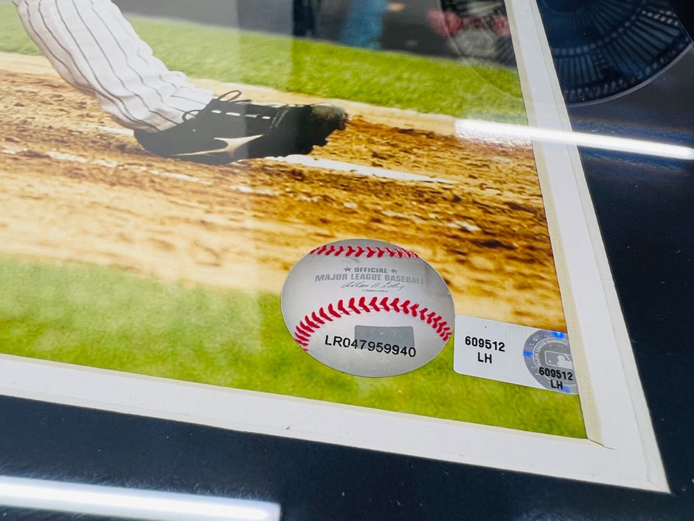 松井秀喜 直筆サイン16×20フォトフレーム （2003年グランド