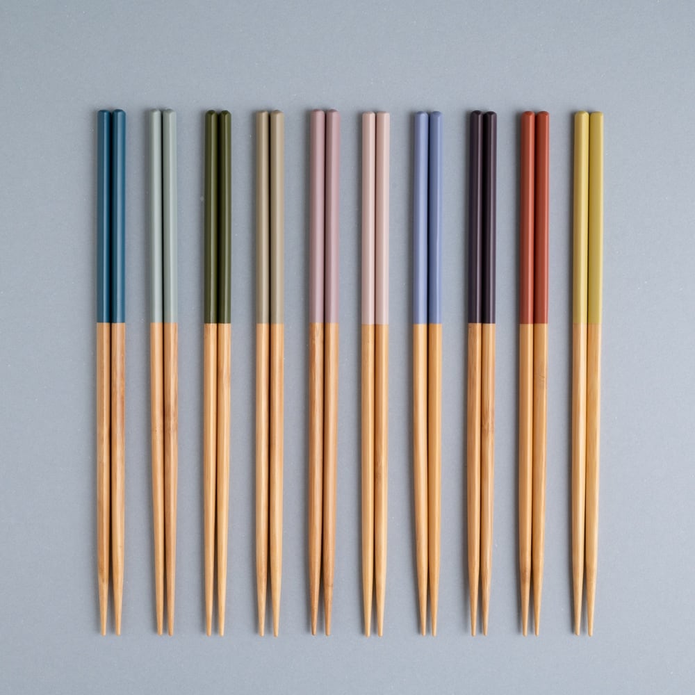 【箸蔵まつかん】HASHIKURA SEASON01 天然竹 三角形 菜箸 取り箸 30cm お箸 食洗機対応 [日本製/福井県/塗箸]