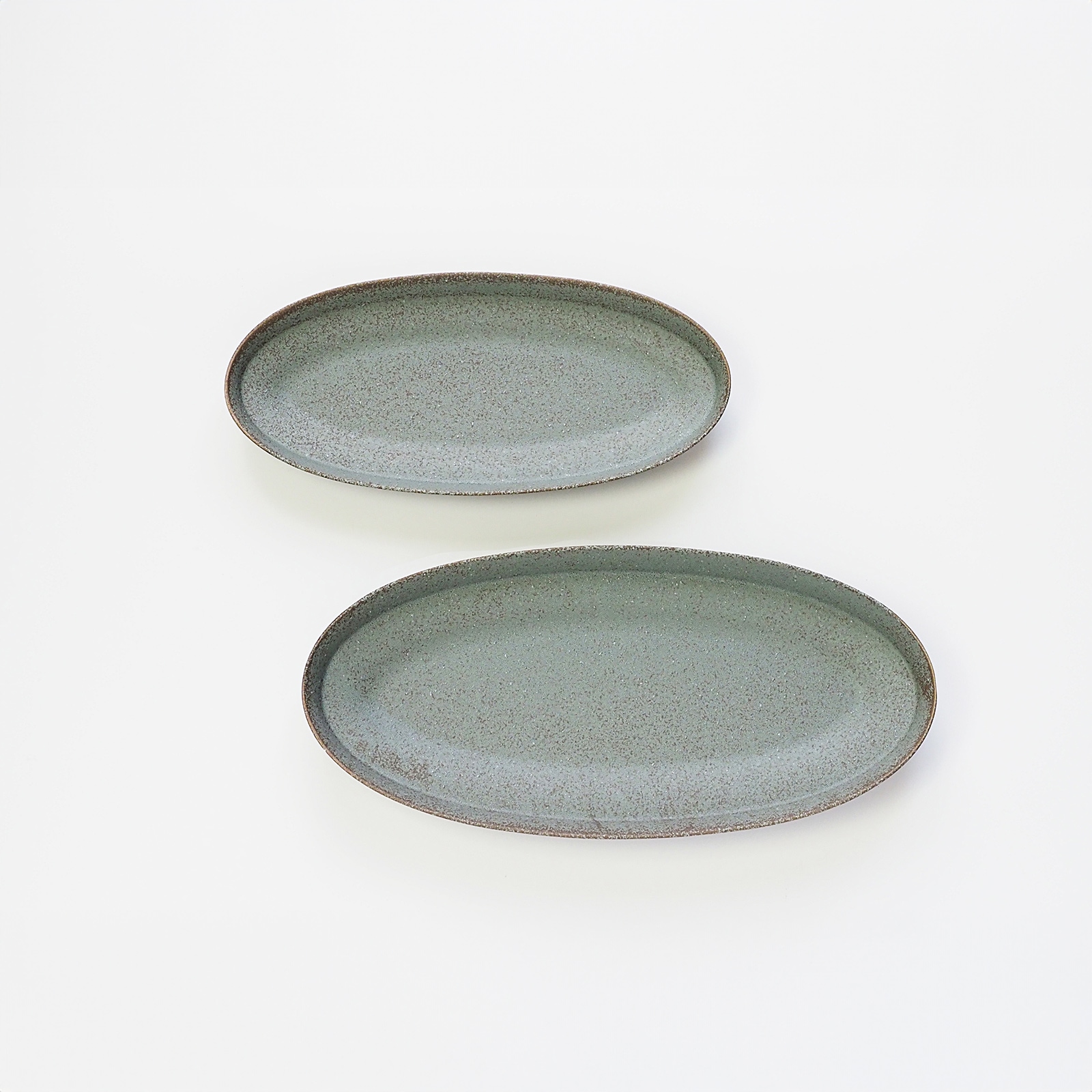 【パンとごはんと...】盛りやすい器 - 長皿 - オーバルプレート M [日本製/美濃焼/管理栄養士/菱沼未央/お店/M067]