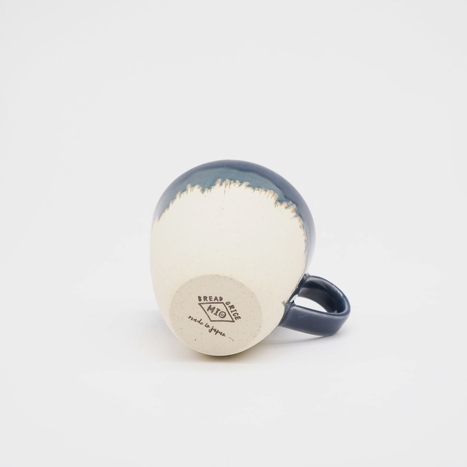 【パンとごはんと...】艶釉の器 マグ [日本製/美濃焼/菱沼未央/公式ショップ/お店/M015]