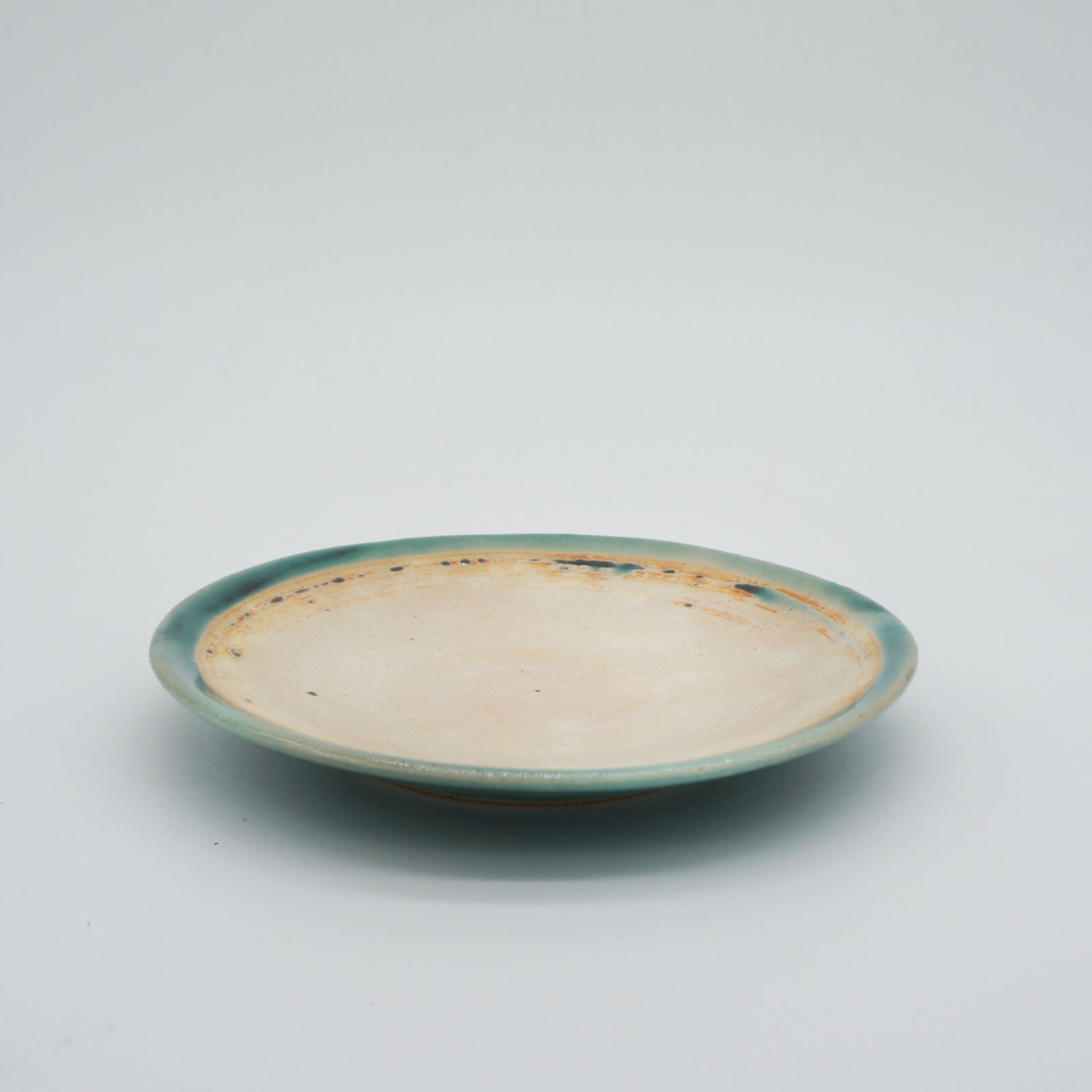 パンとごはんと】艶釉の器 プレート S [日本製/美濃焼/菱沼未央