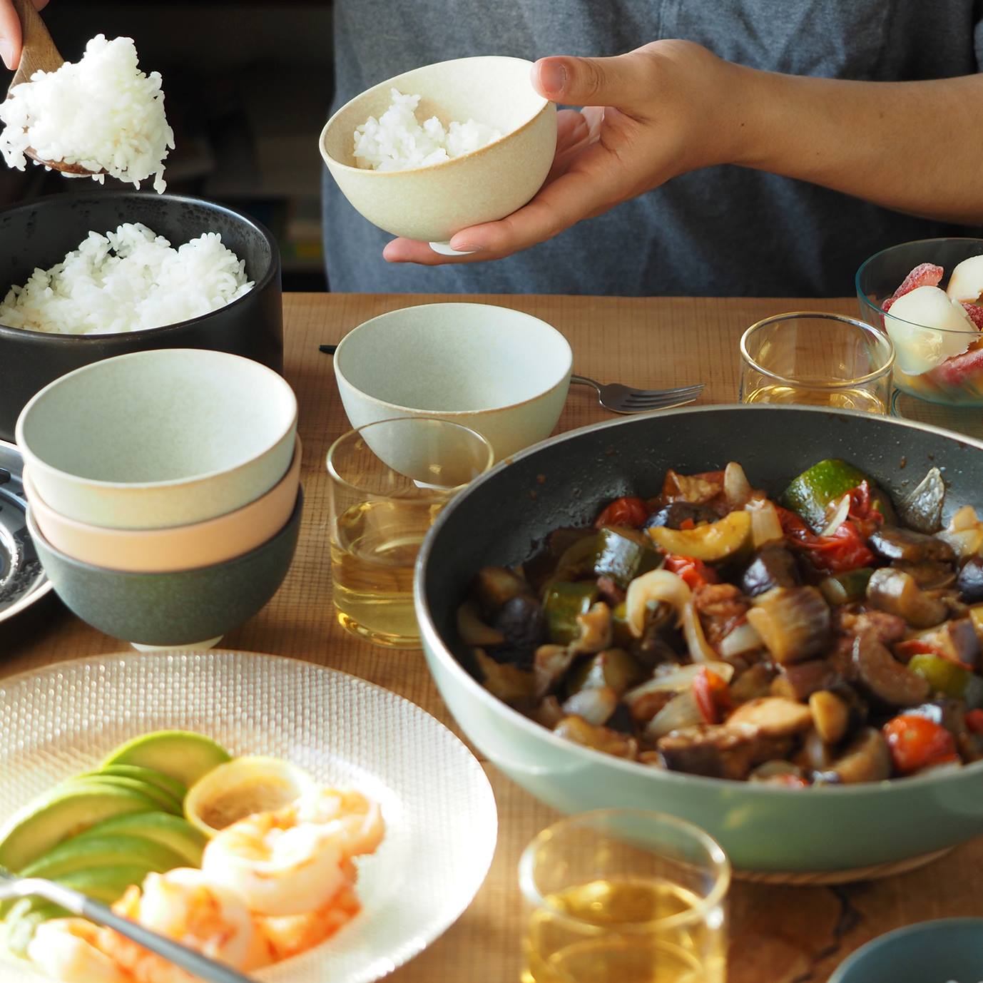 【パンとごはんと...】小さなお茶碗  M size （ちいさなお茶碗） [日本製/美濃焼/菱沼未央/公式ショップ/お店/M058]