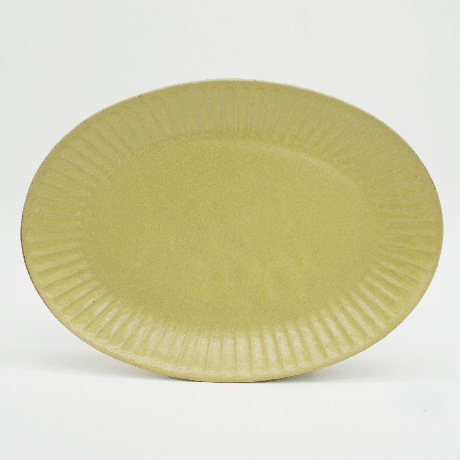 パンとごはんと】ひらひらの器 オーバルプレートM [日本製/美濃焼