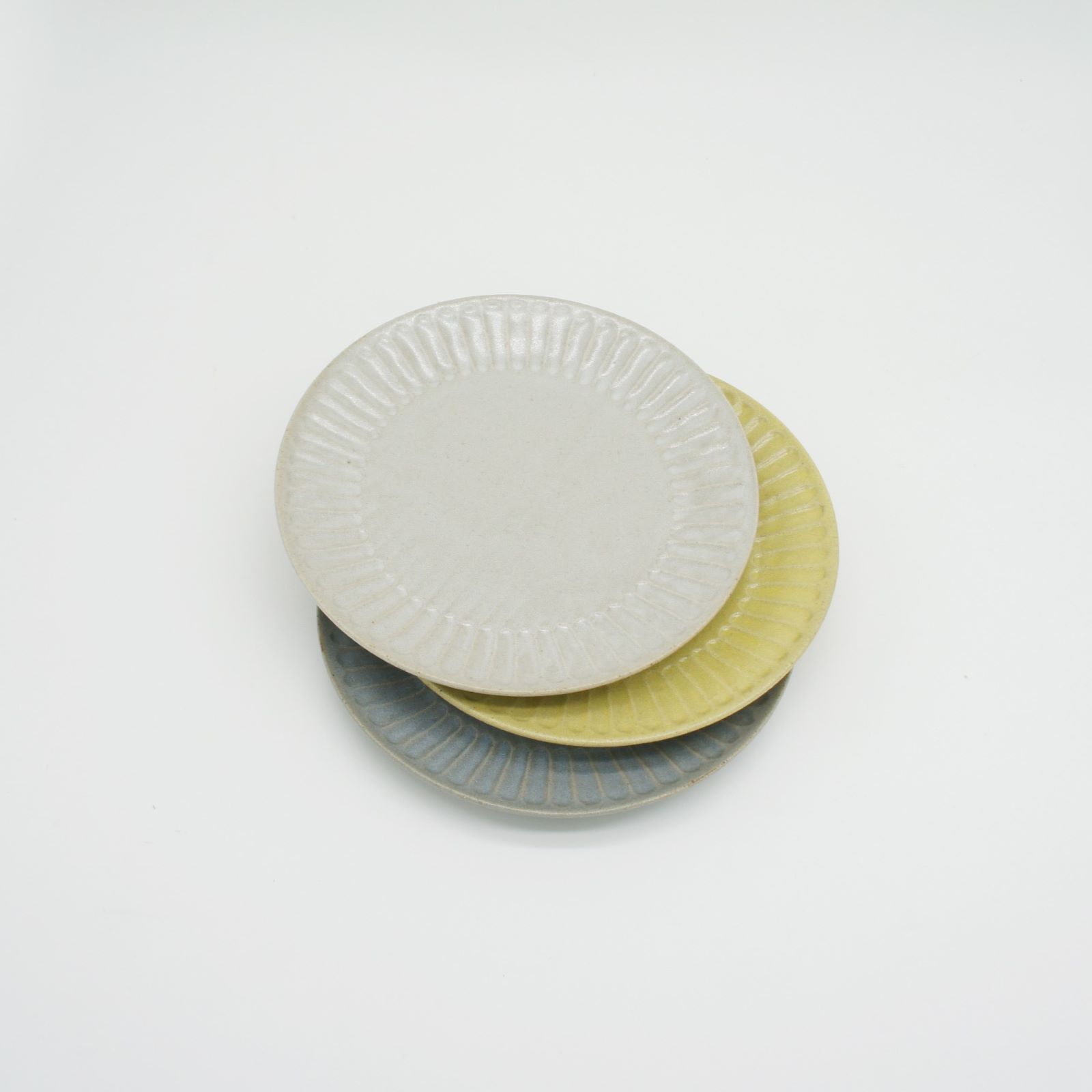 【パンとごはんと...】ひらひらの器 ラウンドプレート S  [日本製/美濃焼/菱沼未央/公式ショップ/お店/M042]