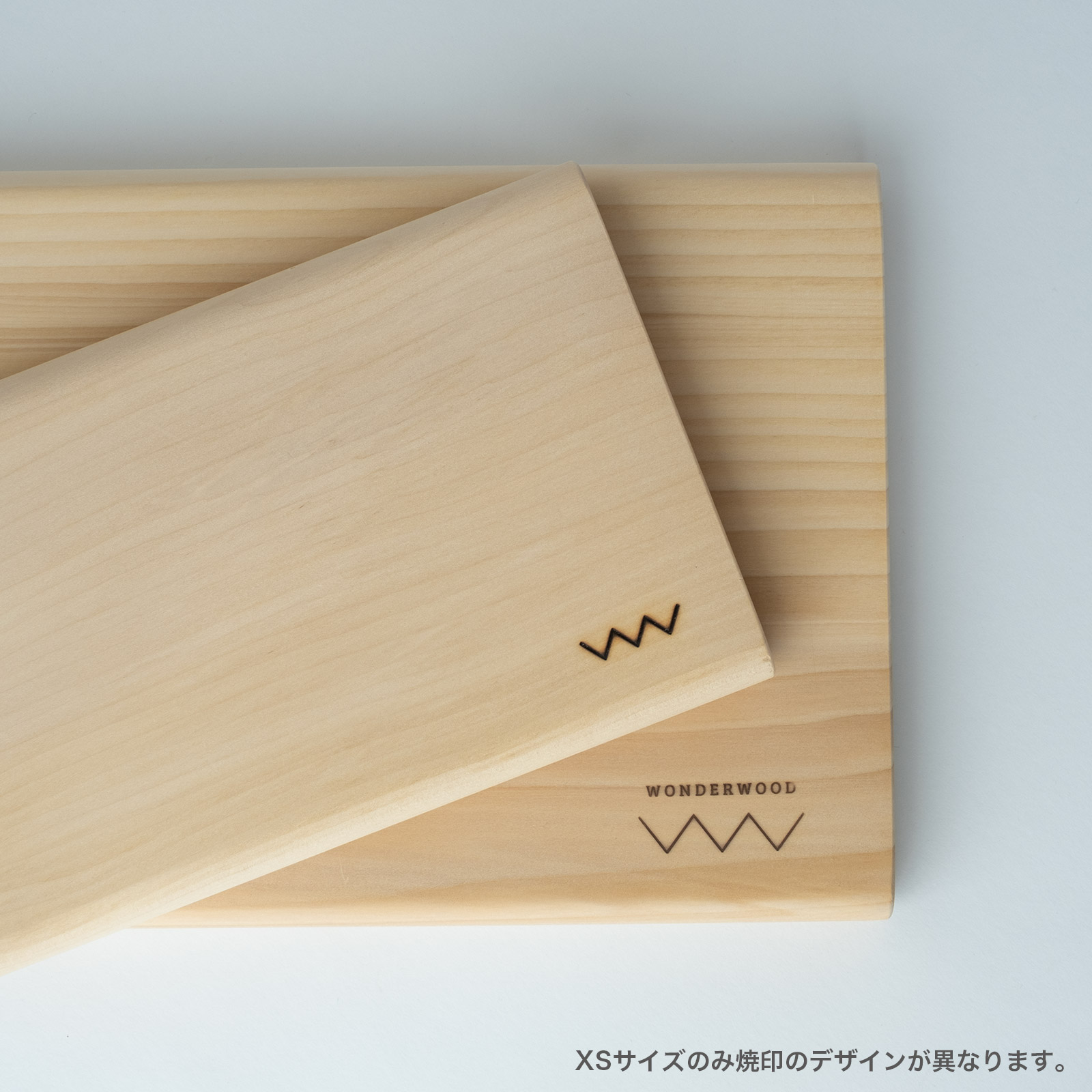 10488 MANAITA - まな板　樹齢百年以上 一枚板木製 抗菌いちょうL 贈るまな板】WONDERWOOD MANAITA いちょうの木のまな板 [日本製/銀杏