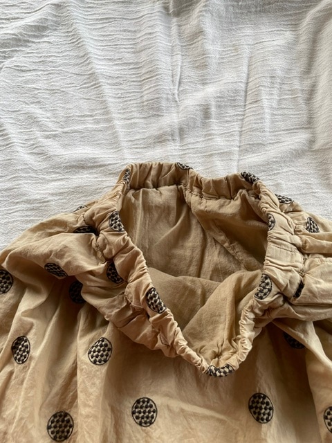ドット刺繡スカート SUN VALLEY | BOTTOMS | | CHAHORU