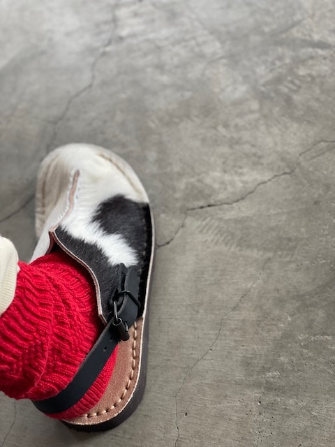 ヘアーカーフセンターシームサンダル LA BAUME | OTHERS | | CHAHORU