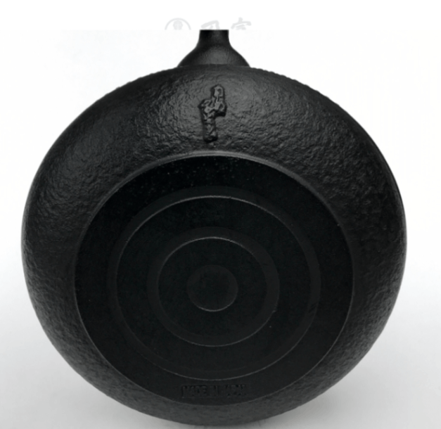 及富（南部宝生堂）南部鉄瓶「平丸アラレ 黒色 1、2リットル」＊特別