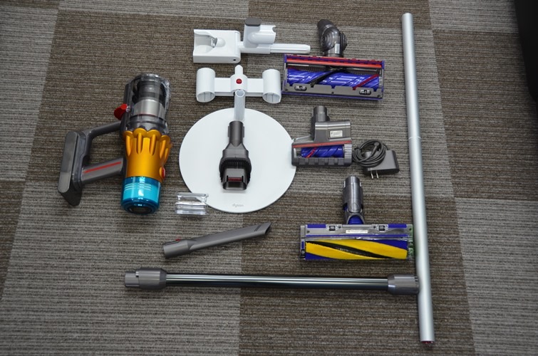 Dyson V12s Detect Slim Submarine SV46 SU  整備済み品