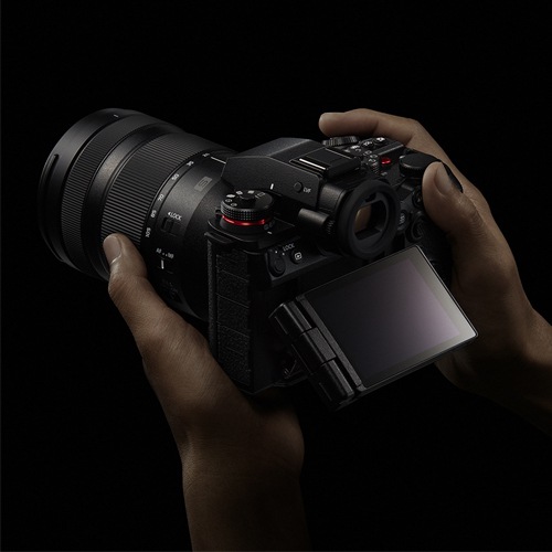 LUMIX DC-S1M2 ボディ