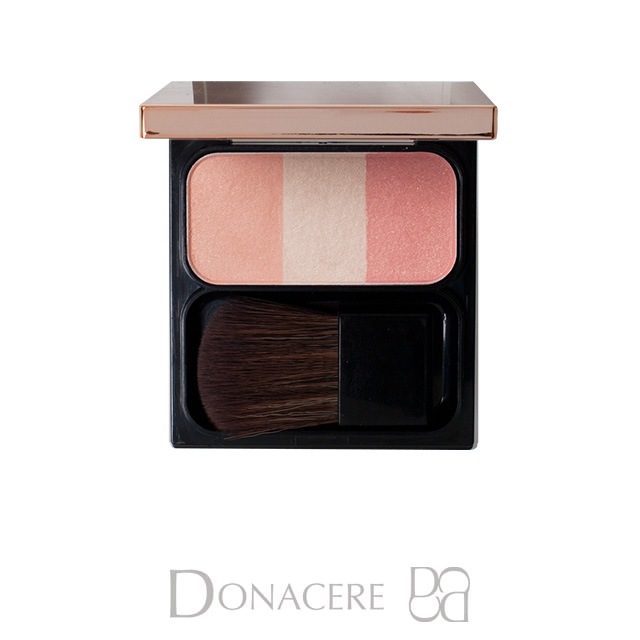 ドナチェーレ チークカラー