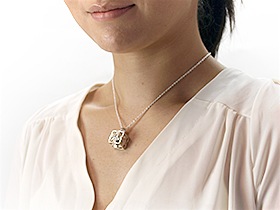 ܡ PRECIOUS BOXڤȢˢСդ ԥ᡼бġ