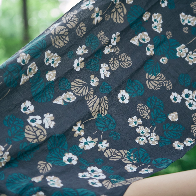 スポーツてぬぐいワイド / イワウチワ