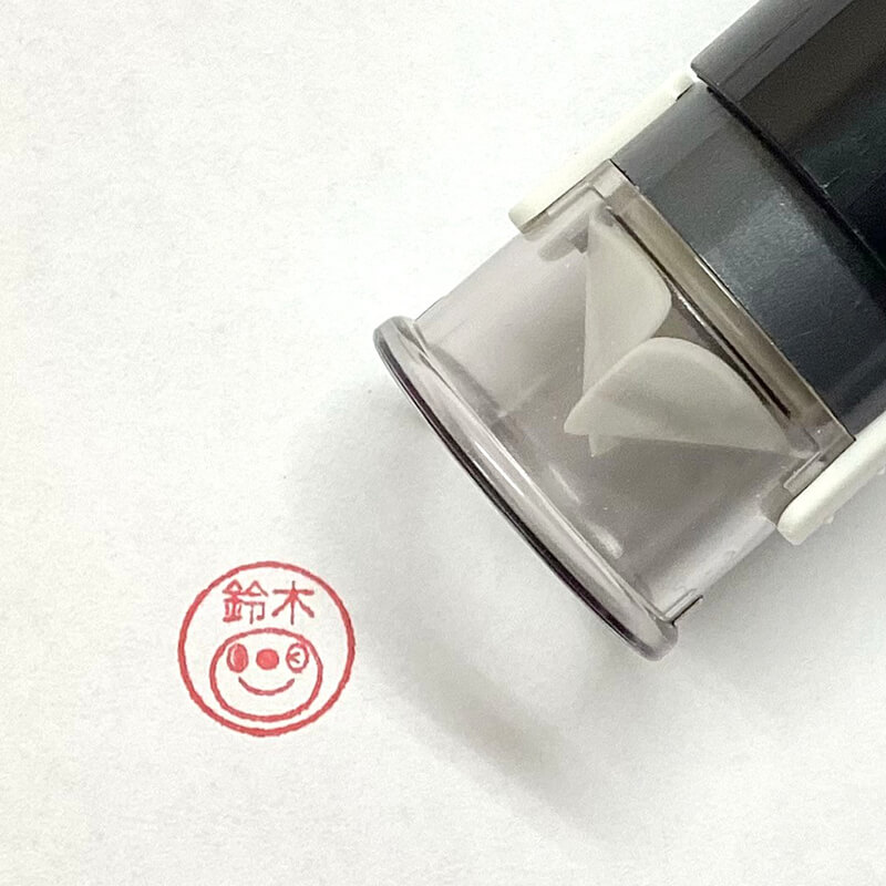 シズラ シヤチハタ キャップレス9