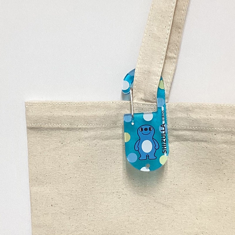 シズラ カラビナ