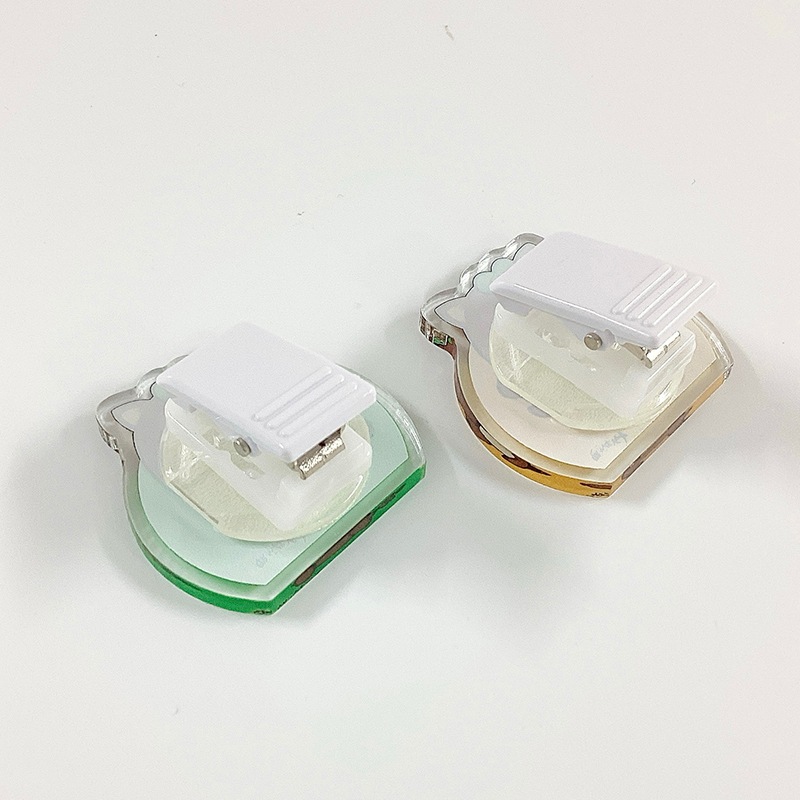 やはたいぬアクリルクリップ
