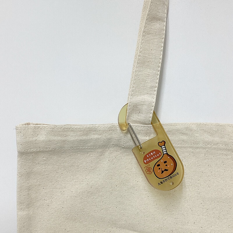 とり奉行骨付じゅうじゅうアクリルカラビナ