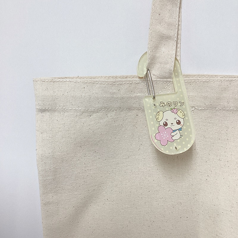 みのワンアクリルカラビナ