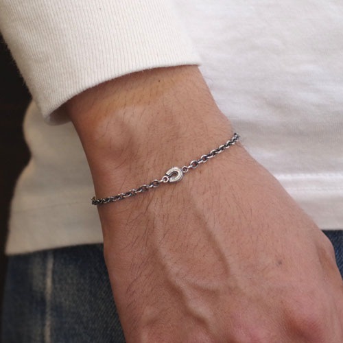 NEW SMALL HORSE SHOE BRACELET SV