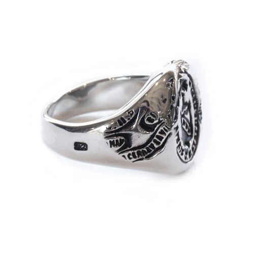 EMBLEM COLLEGE RING