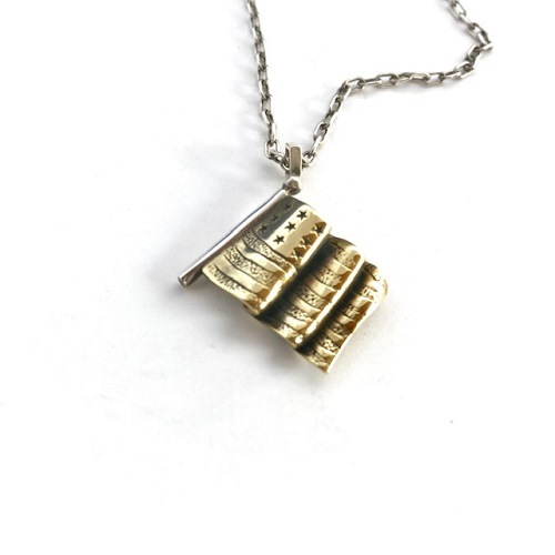 FRAG NECKLACE