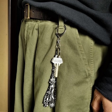 ATEASE BANDANA KEY-HOLDER MESH